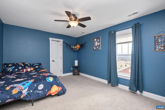 89 HULL HILLS LN, Staunton, VA 24401