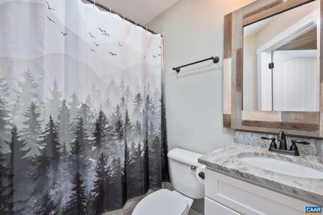 89 HULL HILLS LN, Staunton, VA 24401