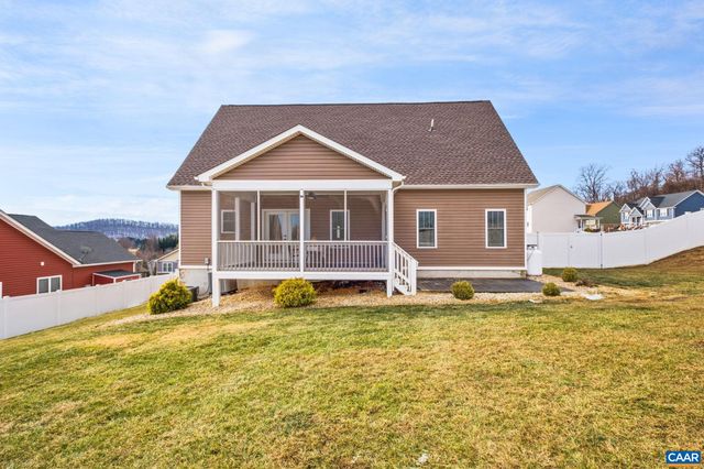 89 HULL HILLS LN, Staunton, VA 24401