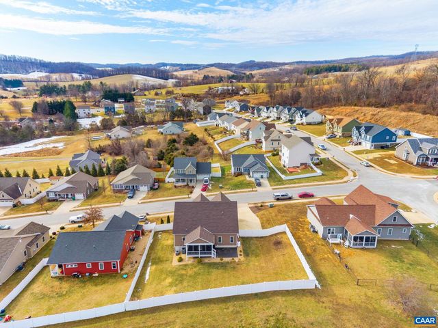 89 HULL HILLS LN, Staunton, VA 24401