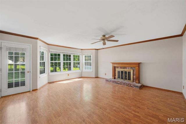 446 Woodstream Drive, St Charles, MO 63304