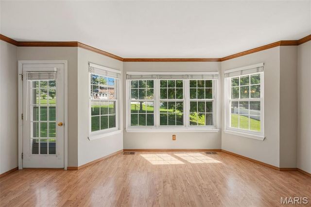 446 Woodstream Drive, St Charles, MO 63304