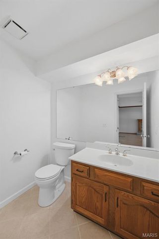 446 Woodstream Drive, St Charles, MO 63304
