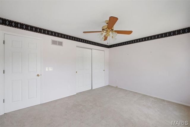 446 Woodstream Drive, St Charles, MO 63304
