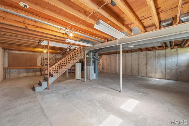 446 Woodstream Drive, St Charles, MO 63304