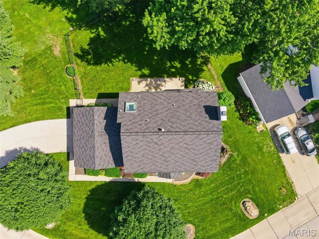 446 Woodstream Drive, St Charles, MO 63304