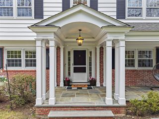 30 Riverview Road, Irvington, NY 10533