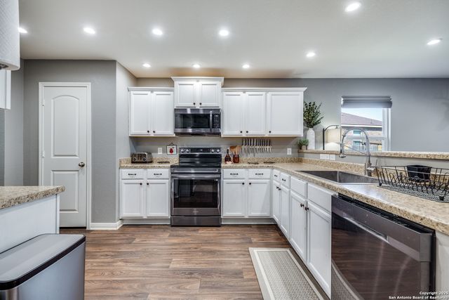 6119 Still Meadow, San Antonio, TX 78222