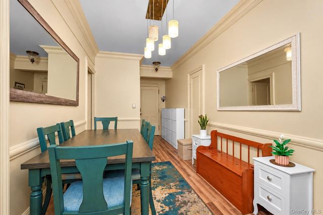 67-76 Booth Street 2i, Forest Hills, NY 11375