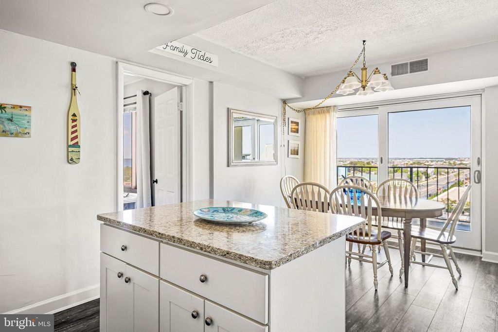Image 9 of property listing at 9400 COASTAL HWY #1001, Ocean City, MD 21842