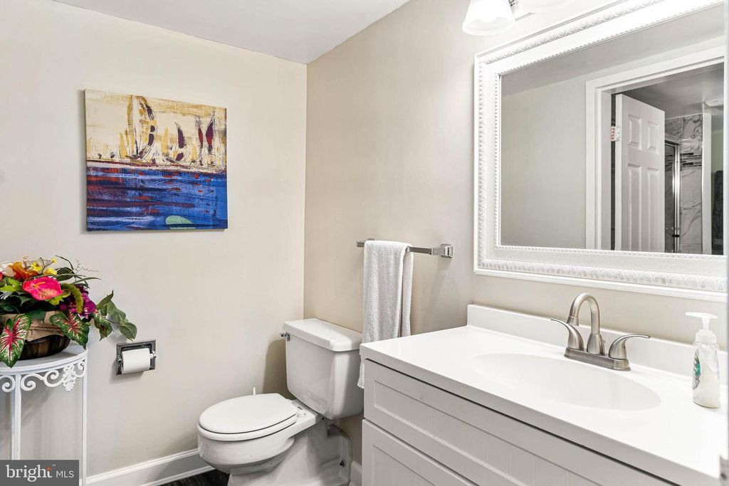 Image 18 of property listing at 9400 COASTAL HWY #1001, Ocean City, MD 21842