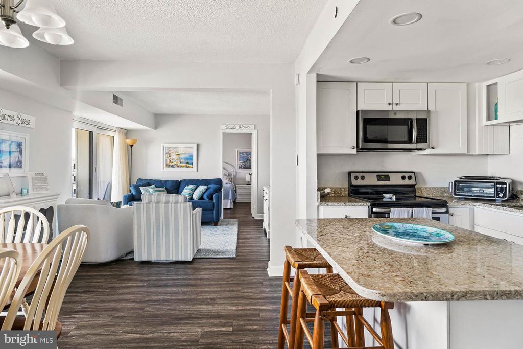 Image 8 of property listing at 9400 COASTAL HWY #1001, Ocean City, MD 21842