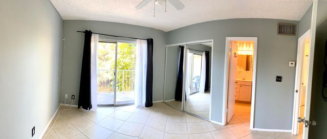 1407 NE 56th Street 207, Fort Lauderdale, FL 33334