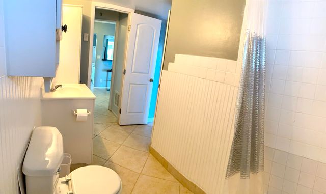 1407 NE 56th Street 207, Fort Lauderdale, FL 33334