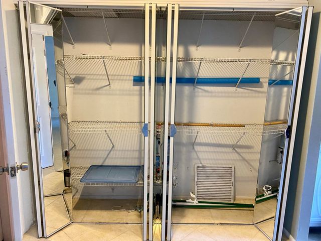 1407 NE 56th Street 207, Fort Lauderdale, FL 33334