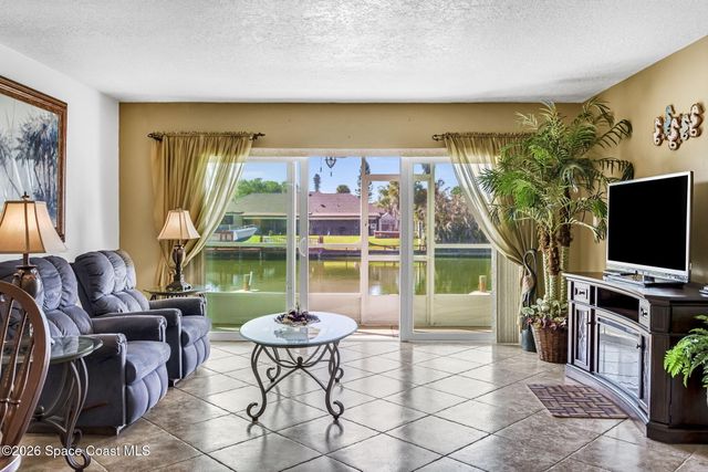 1595 N Atlantic Avenue 110, Cocoa Beach, FL 32931