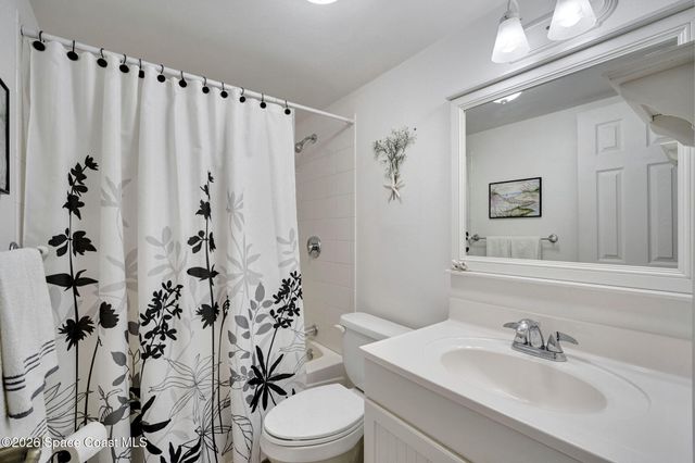 1595 N Atlantic Avenue 110, Cocoa Beach, FL 32931