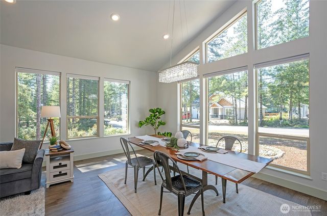 240 E Susan Lane, Union, WA 98592