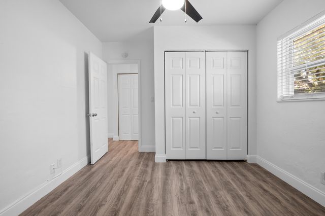 1100 NE 11th Avenue Apt 4, Fort Lauderdale, FL 33304