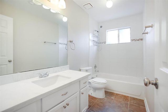 14515 Bradford Colony Drive, Houston, TX 77084