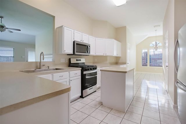 14515 Bradford Colony Drive, Houston, TX 77084