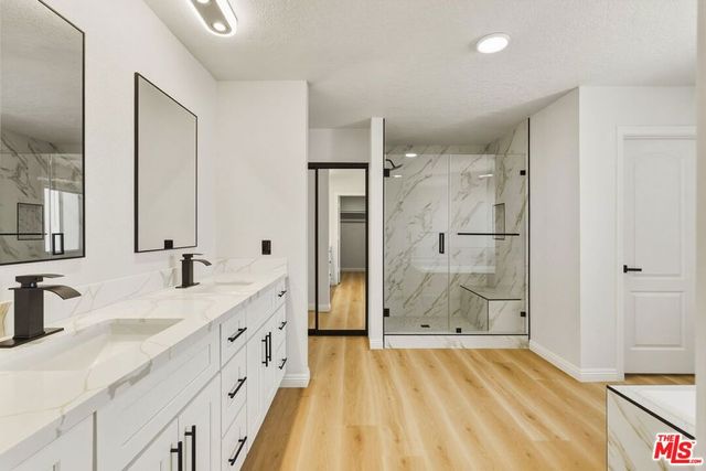 17590 El Cajon Drive, Hesperia, CA 92345