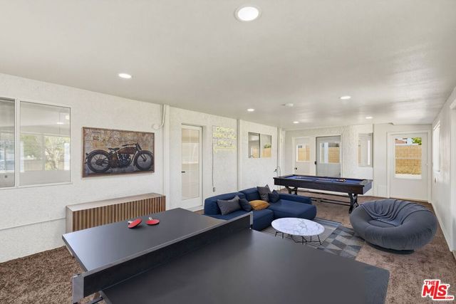 17590 El Cajon Drive, Hesperia, CA 92345