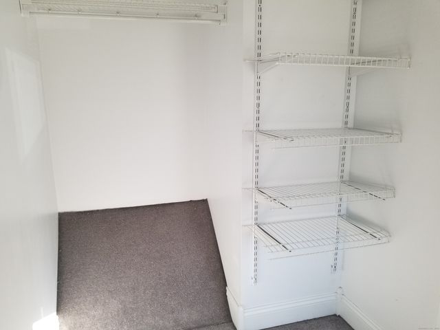 1 Abbott Road 37, Ellington, CT 06029