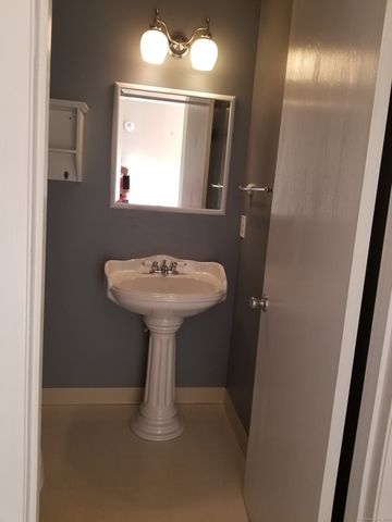 1 Abbott Road 37, Ellington, CT 06029