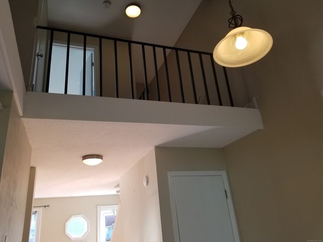 1 Abbott Road 37, Ellington, CT 06029