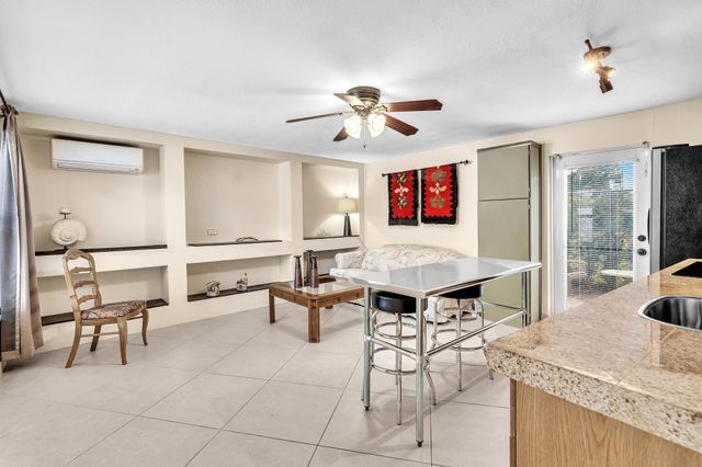 3998 NW 5th Avenue, Boca Raton, FL 33431