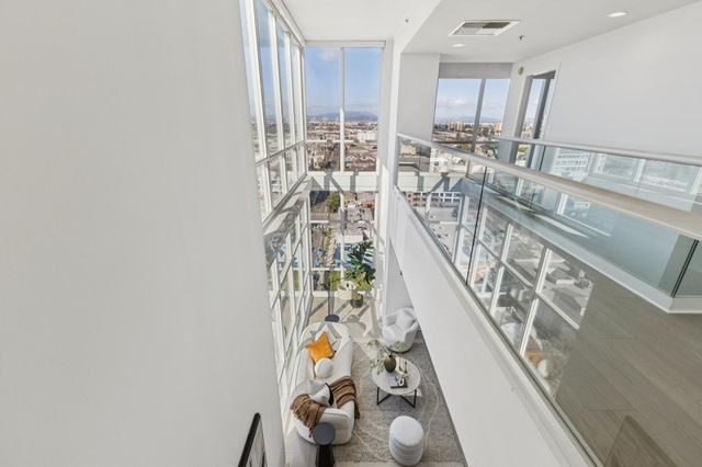 222 222 Broadway 1505, Oakland, CA 94607