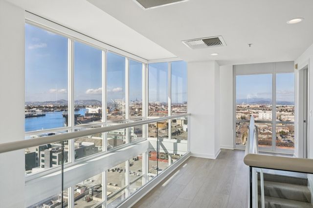 222 222 Broadway 1505, Oakland, CA 94607