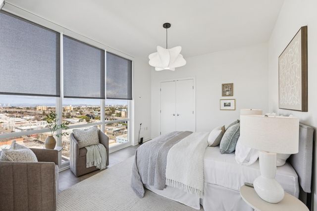 222 222 Broadway 1505, Oakland, CA 94607