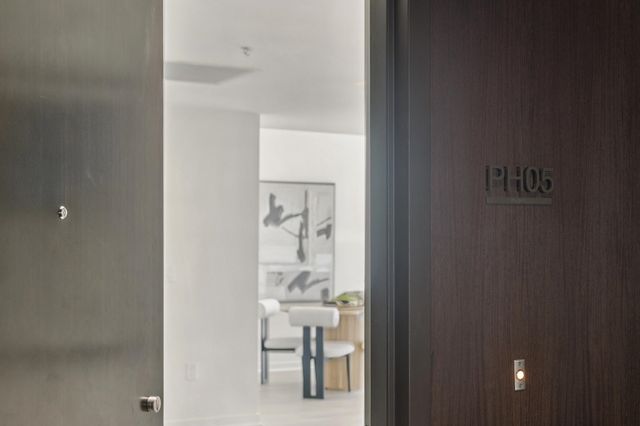 222 222 Broadway 1505, Oakland, CA 94607