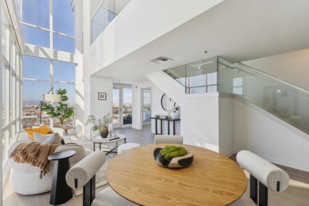 222 222 Broadway 1505, Oakland, CA 94607