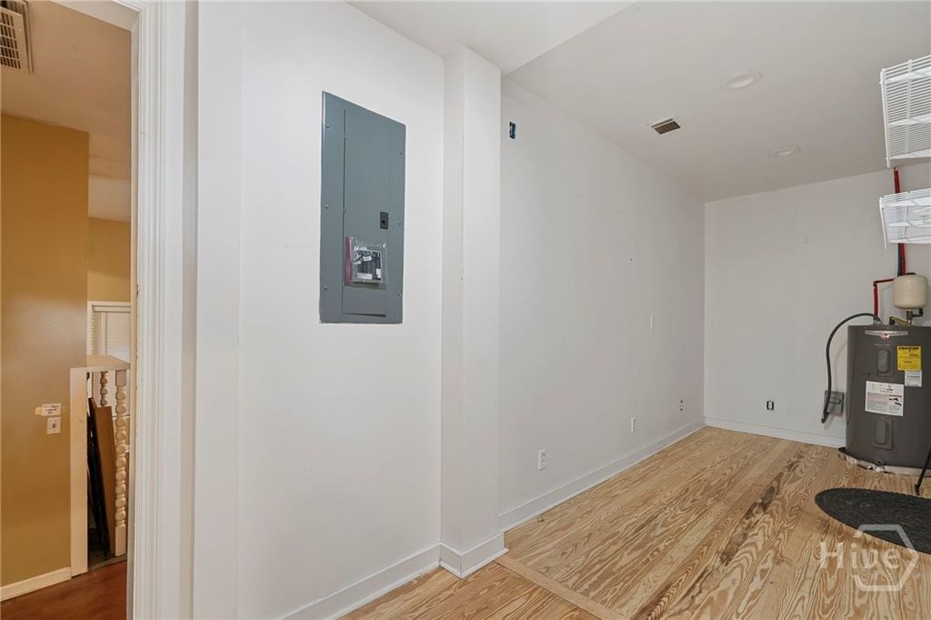 Image 21 of property listing at 4604 Kim Street, Savannah, GA 31410