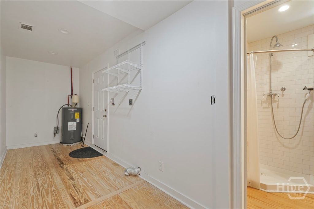 Image 22 of property listing at 4604 Kim Street, Savannah, GA 31410