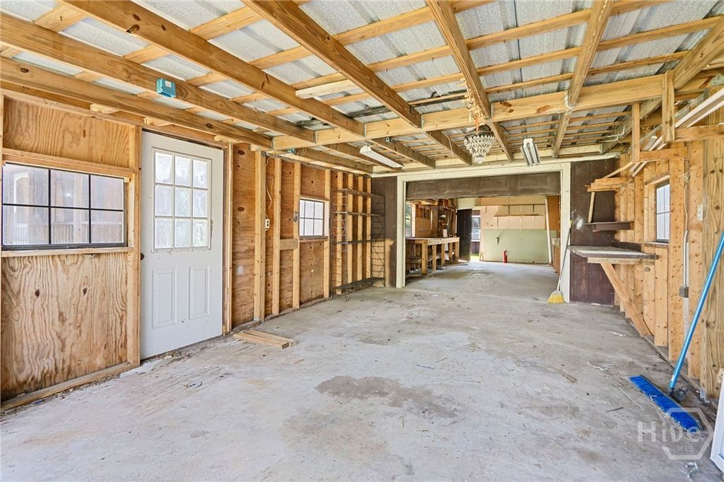 Image 46 of property listing at 4604 Kim Street, Savannah, GA 31410