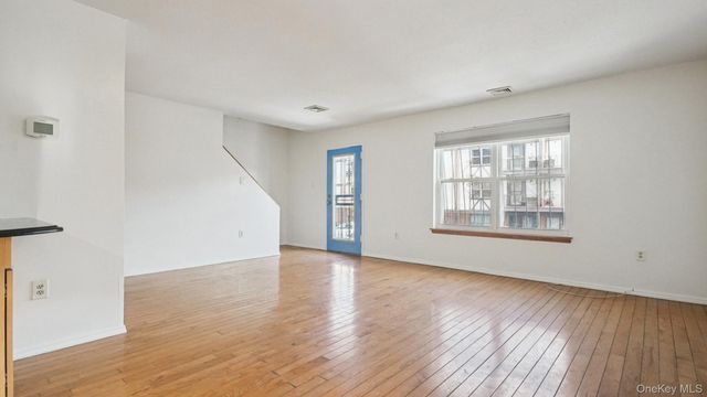 896 Union Avenue B, Bronx, NY 10459