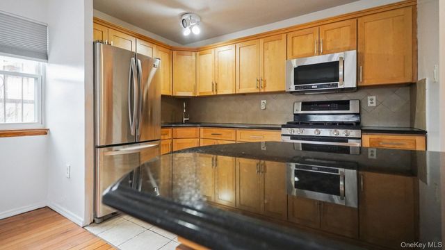 896 Union Avenue B, Bronx, NY 10459