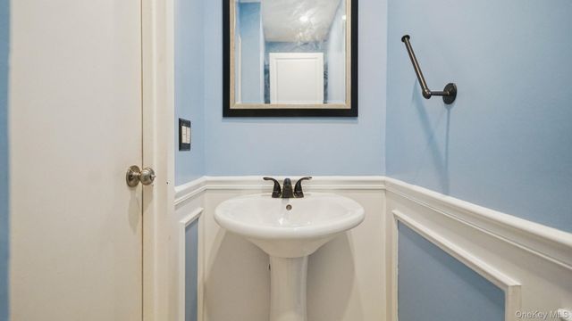 896 Union Avenue B, Bronx, NY 10459