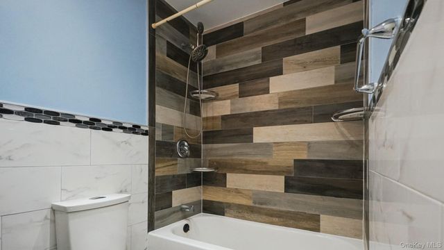 896 Union Avenue B, Bronx, NY 10459