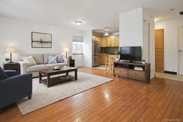 896 Union Avenue B, Bronx, NY 10459