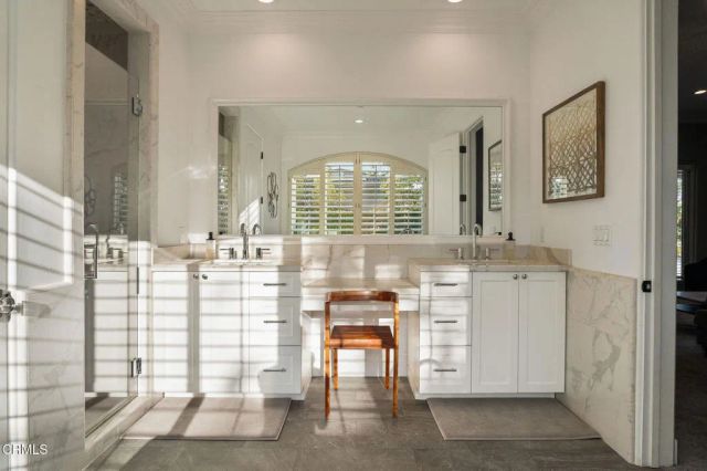 1069 Corte Barroso, Camarillo, CA 93010