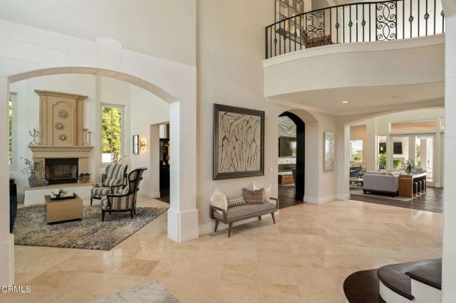 1069 Corte Barroso, Camarillo, CA 93010