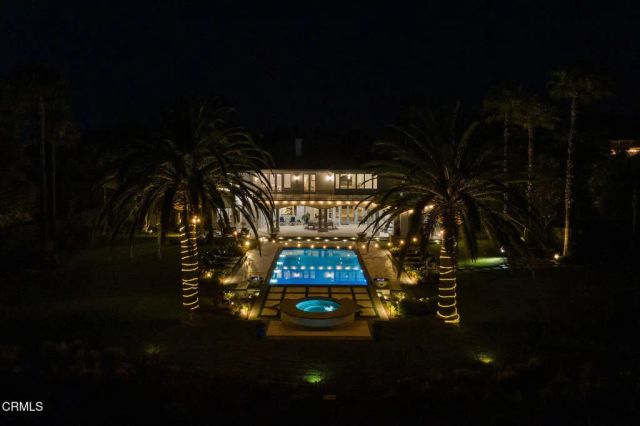 1069 Corte Barroso, Camarillo, CA 93010