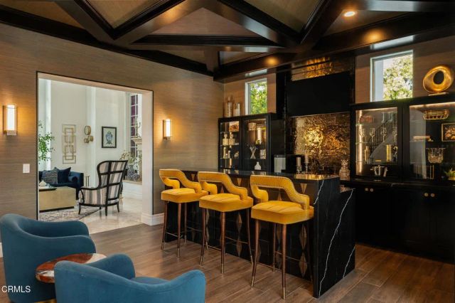 1069 Corte Barroso, Camarillo, CA 93010