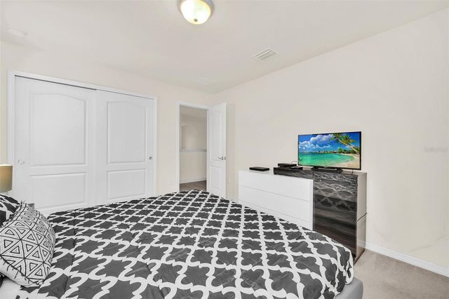 8887 MENTON LOOP, Kissimmee, FL 34747