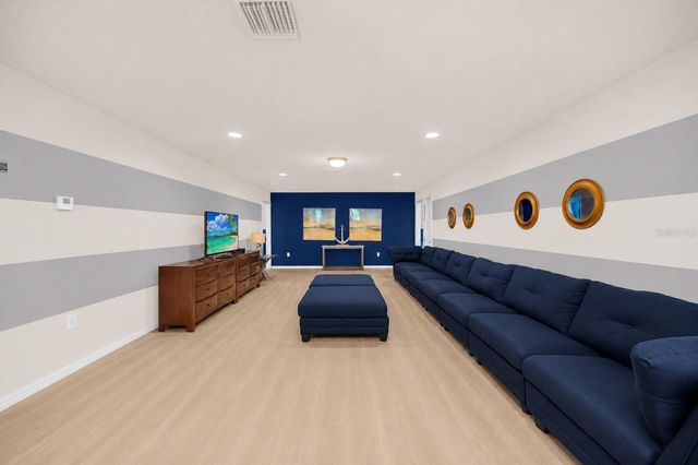8887 MENTON LOOP, Kissimmee, FL 34747